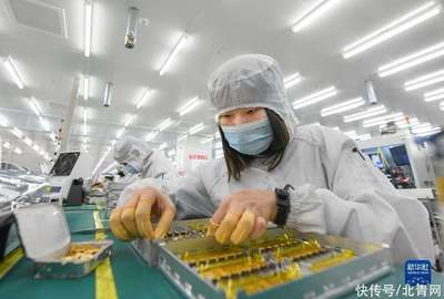 強信心·開新局 | 靠譜服務、技術推銷、標準開路——一家光通信企業的“出海秘籍”